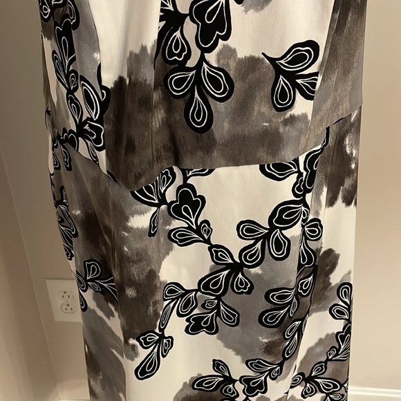 Dress barn Shealth Dress - Picture 3 of 7